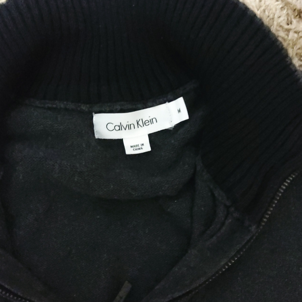 Gray Calvin Klein Pullover - image 2